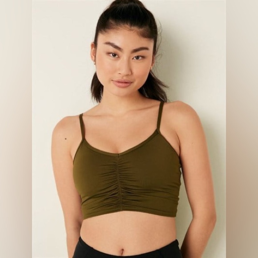 Victoria's Secret PINK Ultimate Ruched Sports Bra